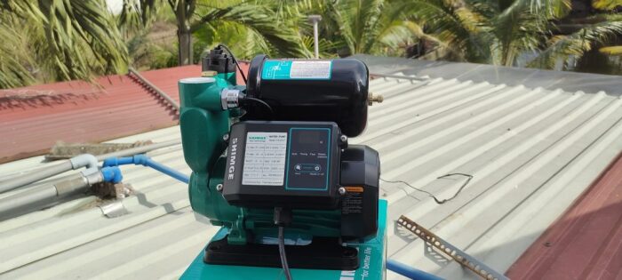 Thợ Lắp đặt máy bơm tăng áp điện tử Shimge 250W BH 2 năm