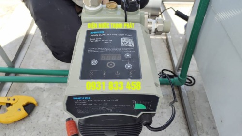 Máy bơm tăng áp biến tần Rheken WZB 35-800I (800w)