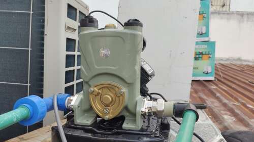 Máy bơm Tăng áp đặt ngoài trời Rheken JLSM60-C200A (có nắp đậy)